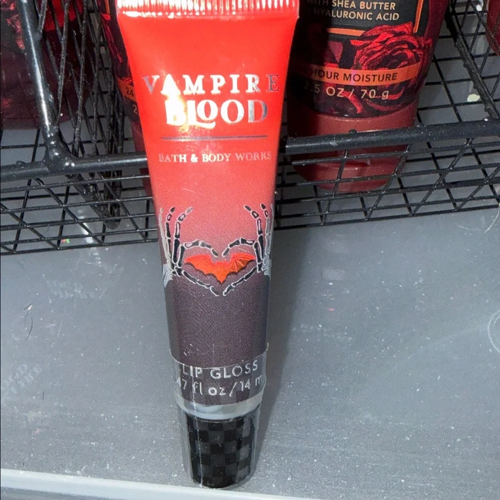 10 pieces- Bath & Body Works Vampire Blood Collection.
